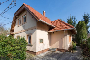 101 Apartman Agárd,Török Bálint utca 101